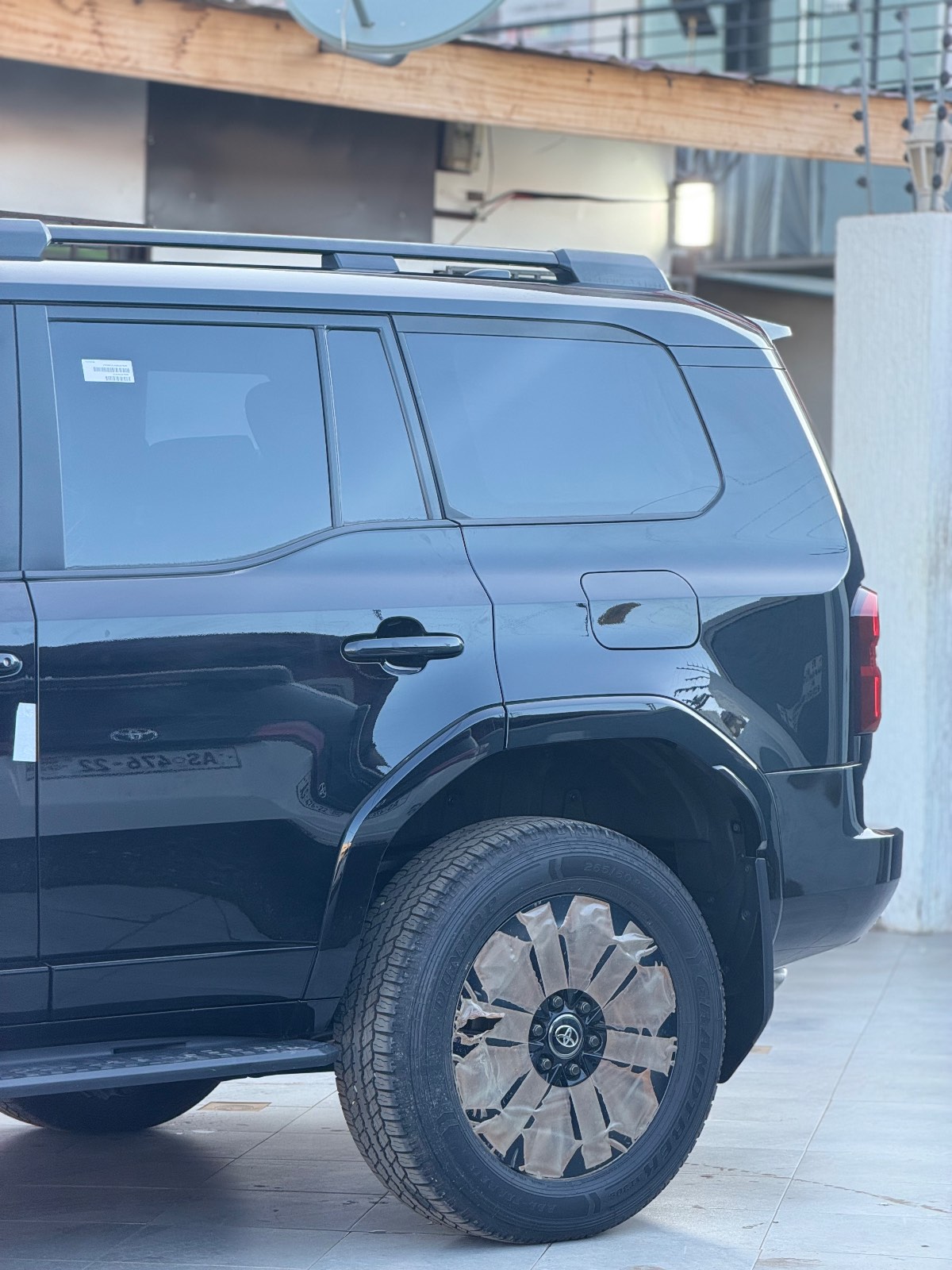 2025 Toyota Land Cruiser Prado thumb 14
