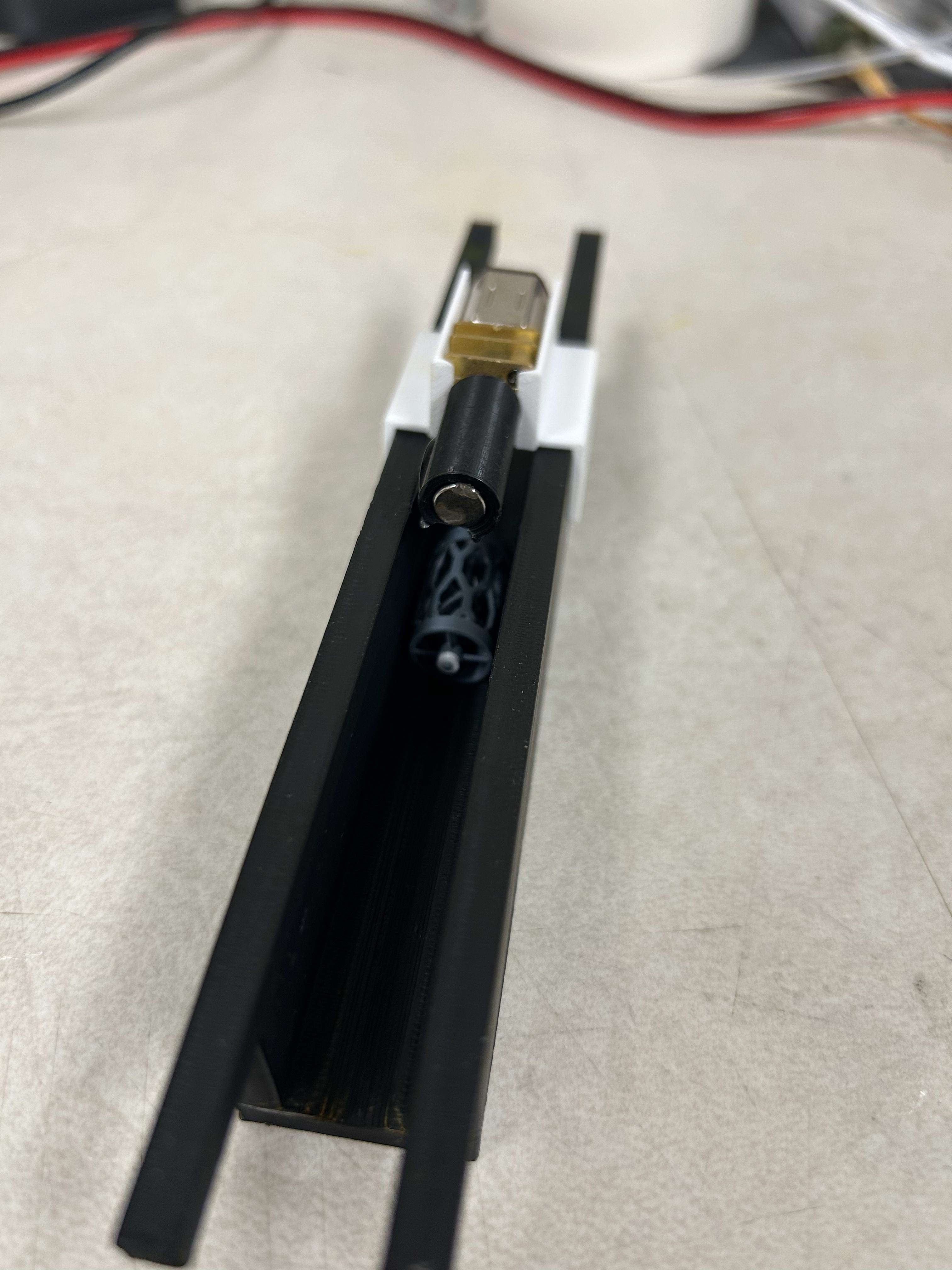 EARLY MAGNETIC COUPLING TEST