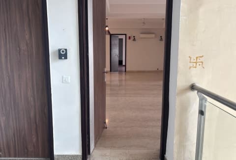 3BHK 