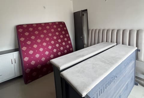 1 BHK 