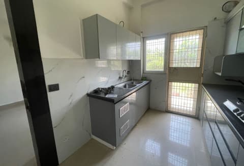 4 BHK 