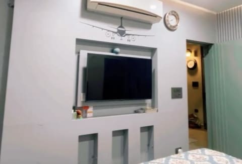 2BHK+STUDY