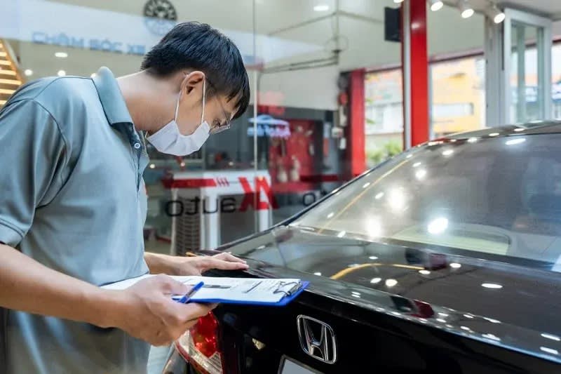 Cần phải kiểm tra tổng thể bề mặt sơn trước tiên