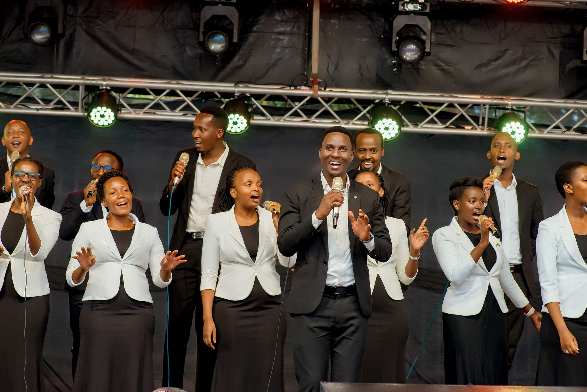 Ambassadors of Christ yiteguye kwandika amateka muri BK Arena mu kwizihiza imyaka 30