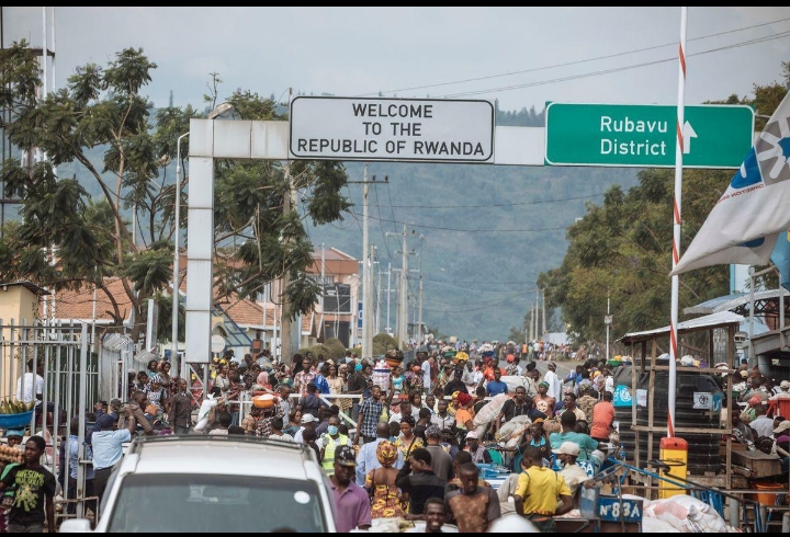 Umupaka wa Petite Barrière uhuza Goma na Rubavu wongerewe amasaha yo gukora