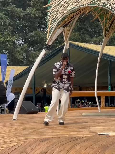 The Ben ni we muhanzi mukuru uzasusurutsa abazitabira ibirori byo 'Kwita Izina'  photo
