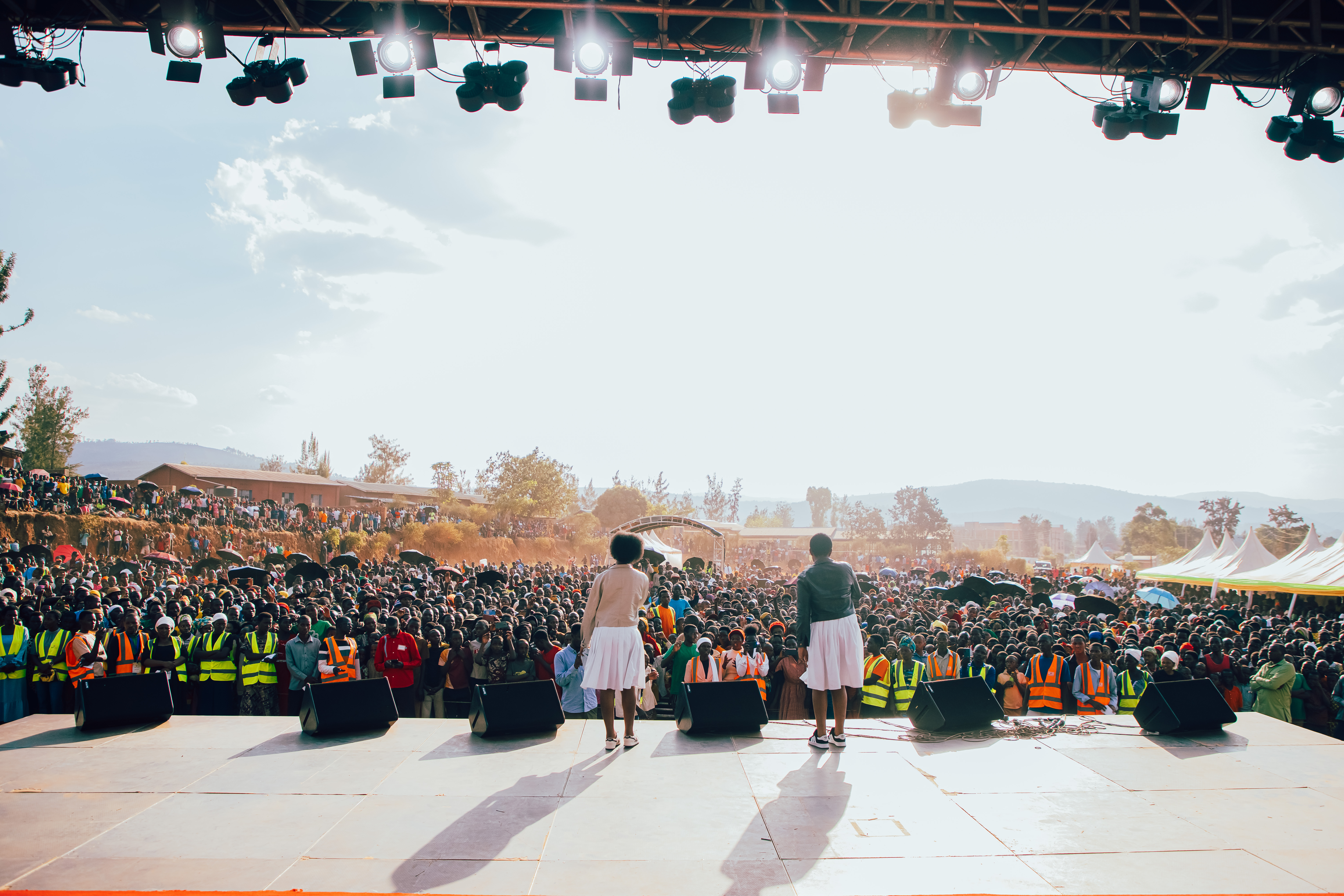 Alicia na Germaine bakanguriye urubyiruko rw'i Gatsibo kwirinda ibiyobyabwenge photo 3