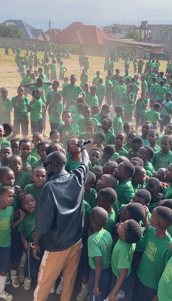 Umuhanzi Wa Braza ugezweho i Rubavu yateguje indirimbo nshya yise "Impeta Yawe" photo