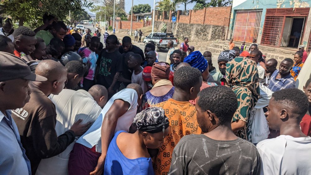 Rubavu: Umusore yagiye kwiba insinga z’amashanyarazi umuriro uramufata arapfa photo 1