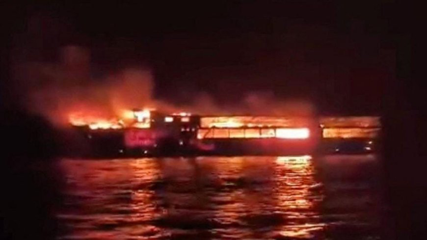 Philippines: Ubwato bwahiye burakongoka bupfiramo abantu 5, abandi 86 baburirwa irengero