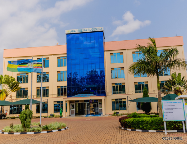 Bugesera: Umusaza w'imyaka 80 yaguwe gitumo ari gusambanya umugore w'abandi