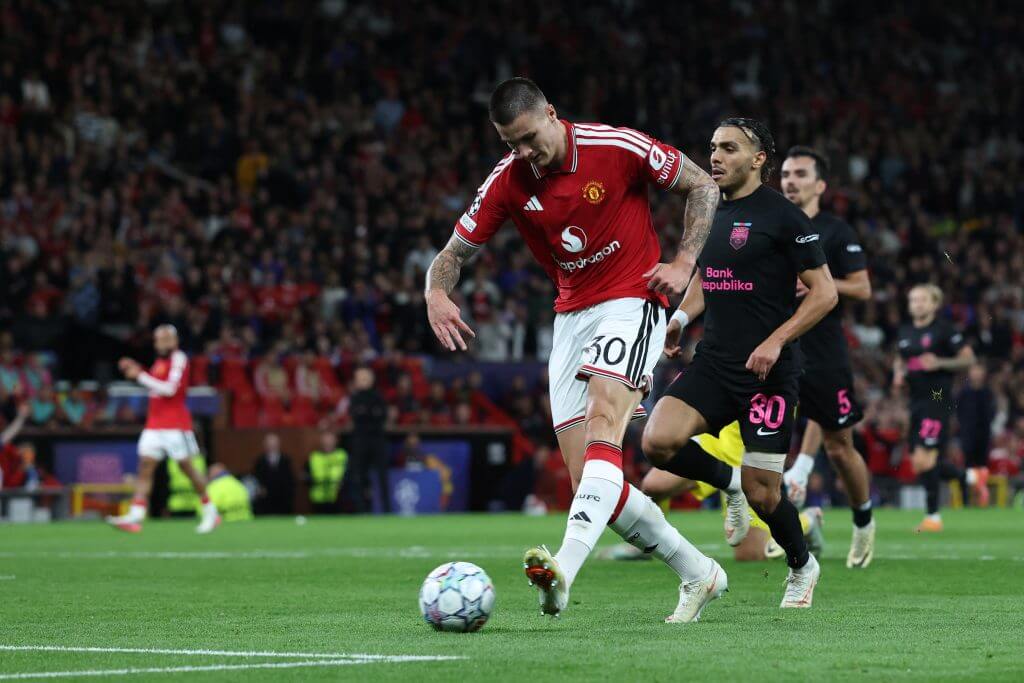 Manchester United yatsinze Sabah 4-0, itangira neza Champions League photo