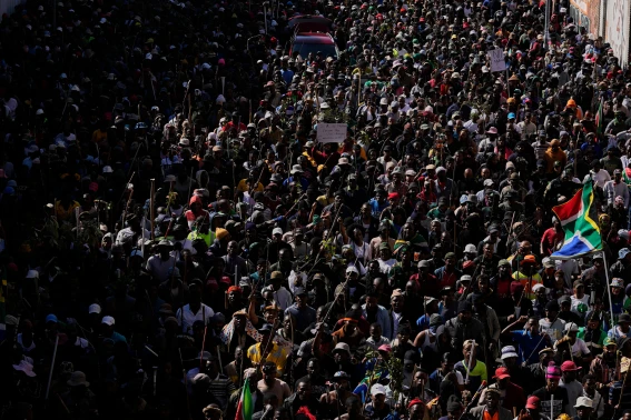 nigeria yahagaritse ingendo z’abadepite bajya muri afurika y’epfo kubera ibitero ku banyamahanga
