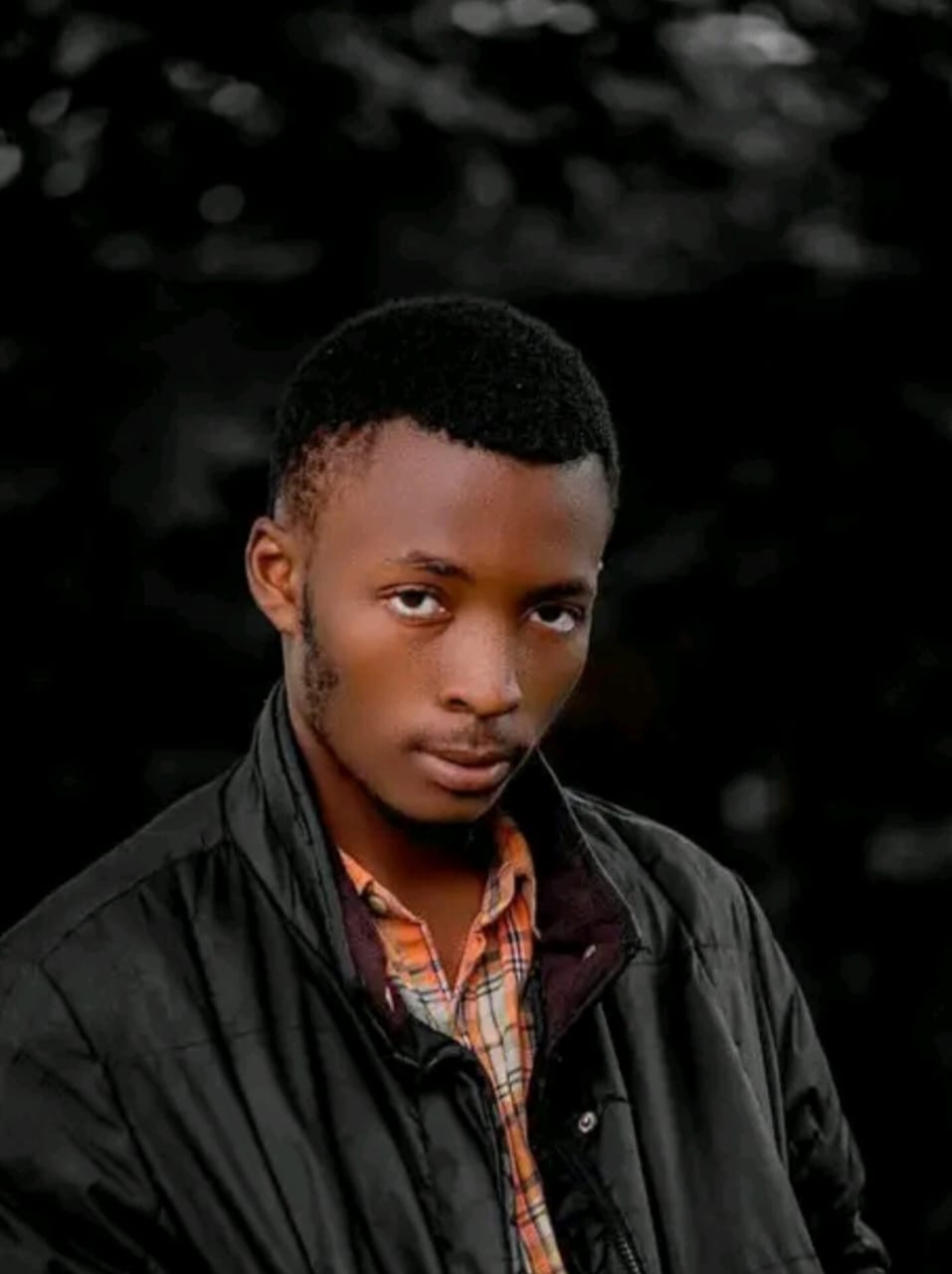 Rim Boy yateguje indirimbo nshya "Kwa Data", nyuma ya "Jolie" aherutse gusohora photo