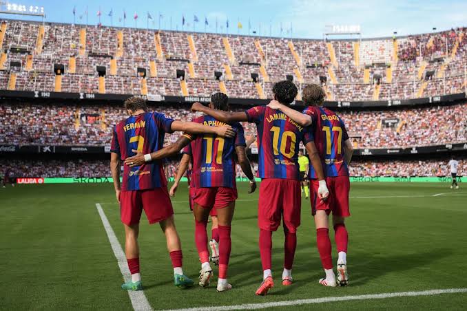 Barcelona itsinze Sevilla 3-1, Raphinha atsinda hat-trick photo 3