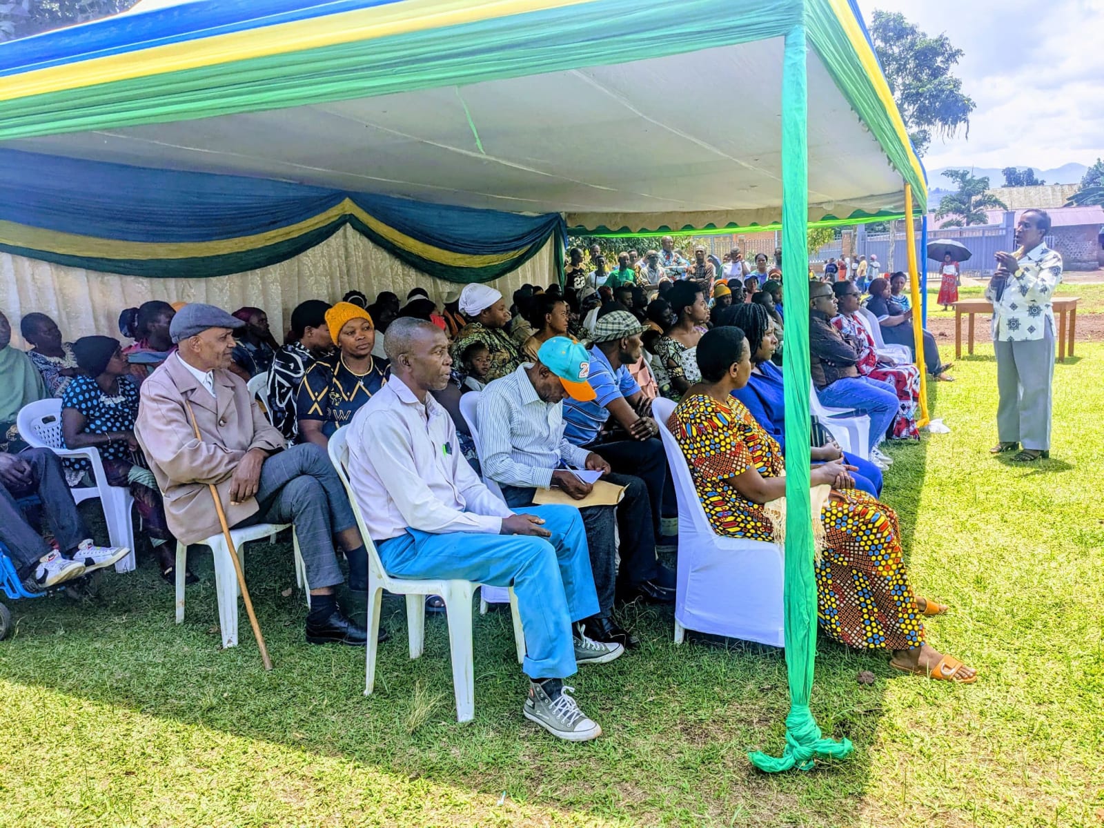 Rubavu: Abaturage bakanguriwe kwihutira kwandikisha uwavutse ndetse n'uwapfuye photo 2