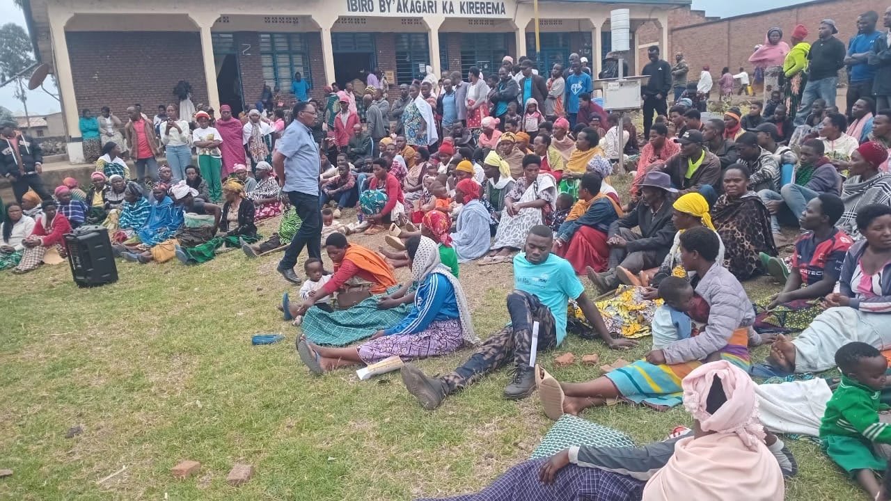 Rubavu: Abaturage basabwe kwitabira gahunda za Leta no kubaka imiryango itarangw photo 1