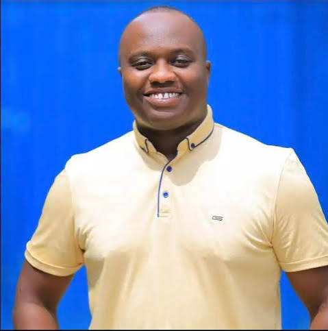Iya make ni 90,000 Frw: Amatikie y'igitaramo cya King James muri Amerika ari kug photo