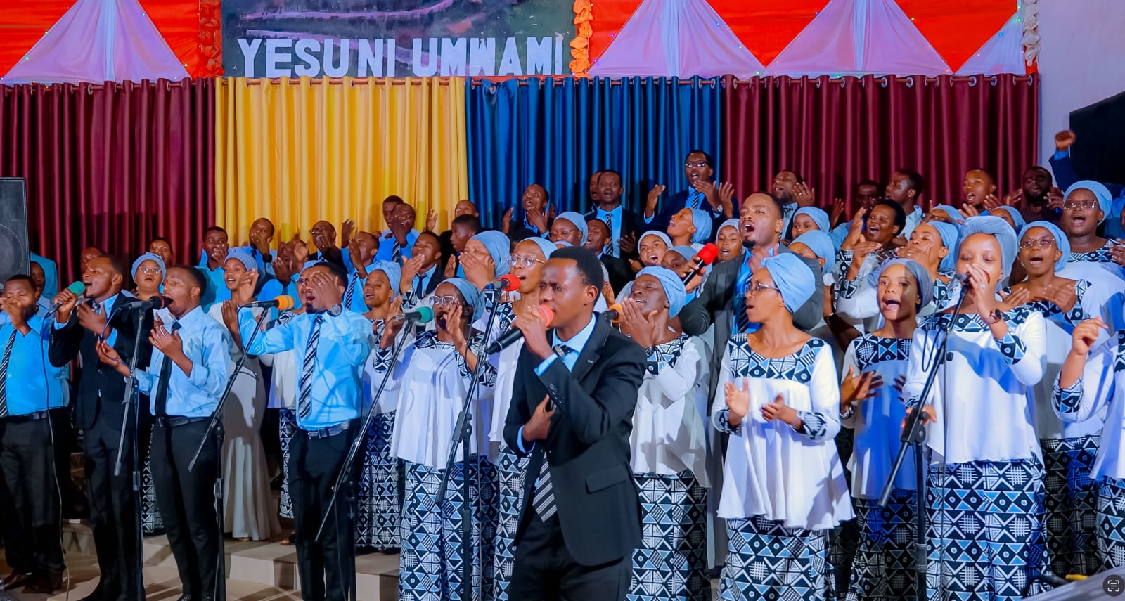 Rubavu: Bethlehem Choir yeretswe urukundo rwinshi mu gitaramo yakoreye kuri ADEP photo 2