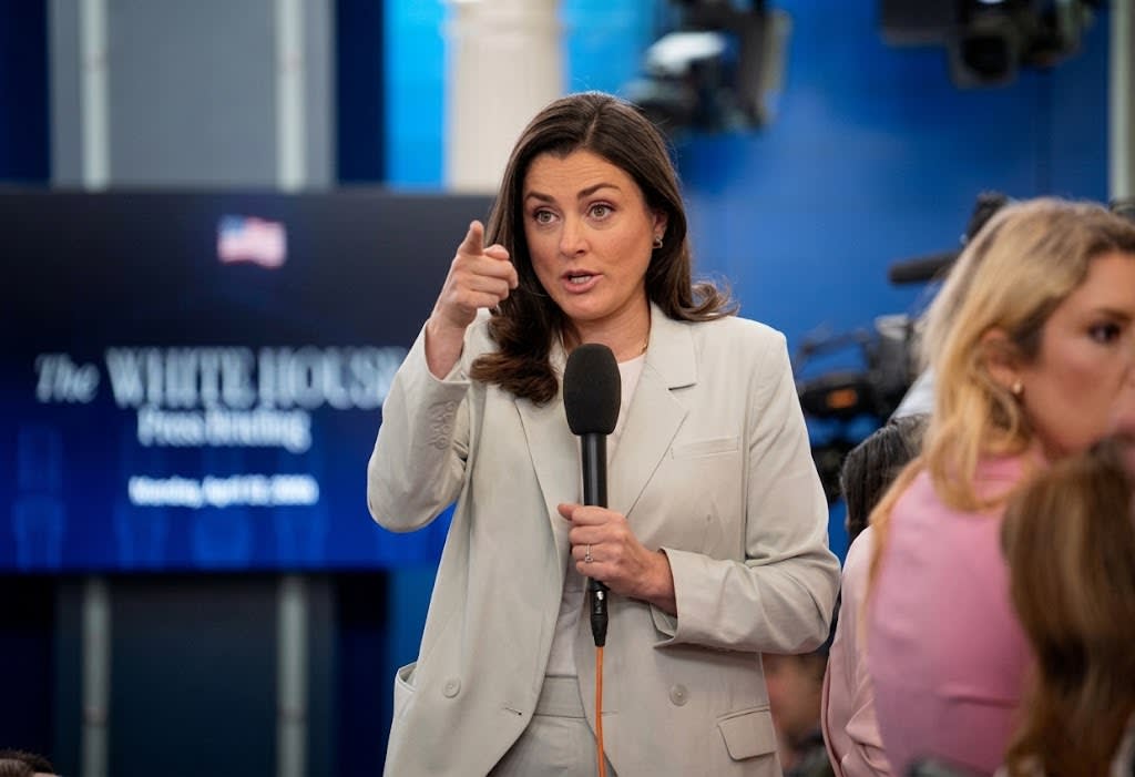 Urukiko Rwategetse White House Gusubiza CNN, MS NOW na Politico mu Binyamakuru Byemerewe Kuyinjiramo