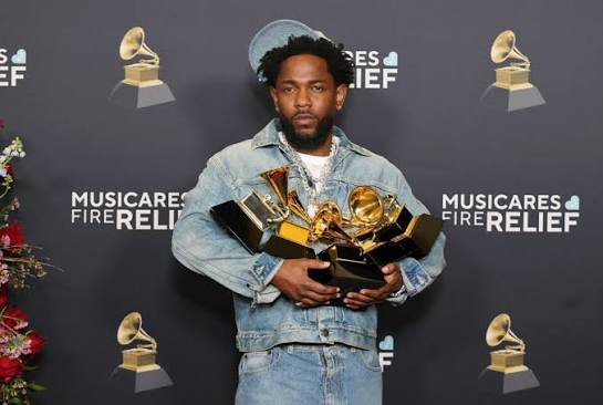 Umuraperi wo muri Amerika Kendrick Lamar yaciye agahigo ko kwinjiza amafaranga a photo