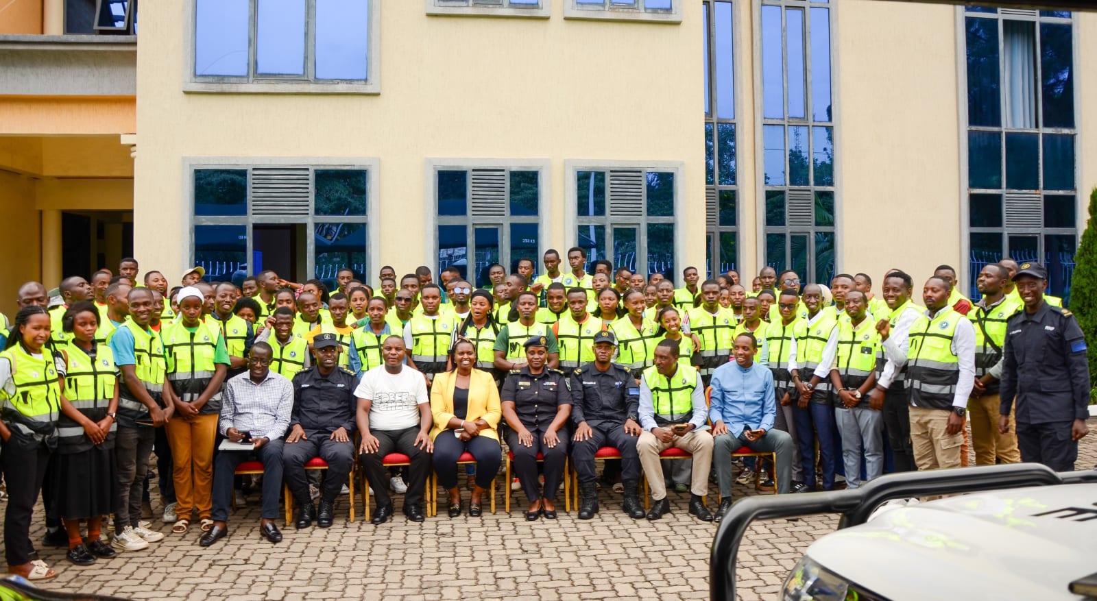 Rubavu: Visi Meya Pacifique yakiriye urubyiruko rw'abakorerabushake baganira ku guca inzoga zitujuje ubuziranenge