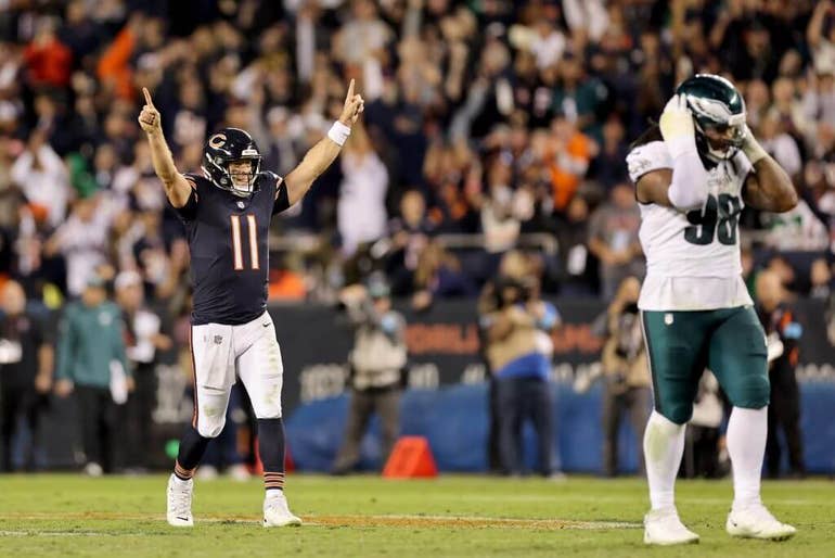 Case Keenum ayoboye Bears gutsinda Eagles 27-7, Philadelphia ikomeza kugira ibibazo mu busatirizi