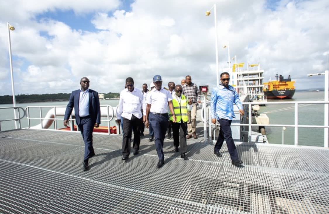 Rwanda yatangiye kwakira peteroli yatumijwe mu buryo bushya binyuze ku cyambu cya Mombasa