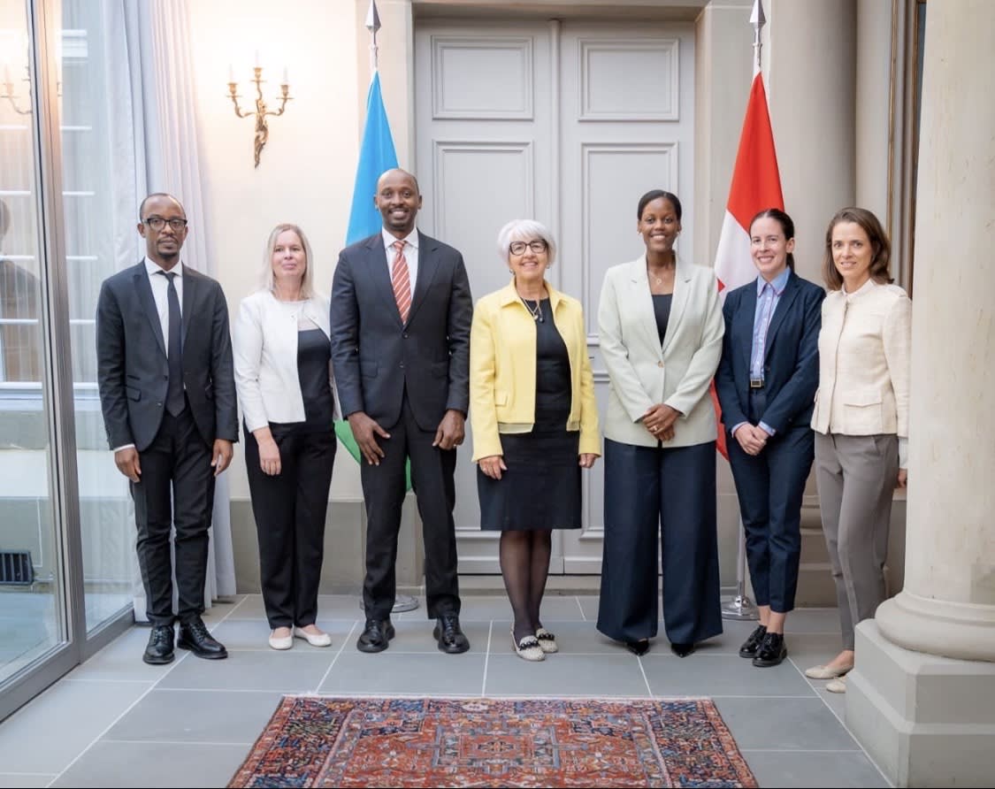 Minisitiri Nsanzimana yatangiye uruzinduko rw’akazi mu Busuwisi