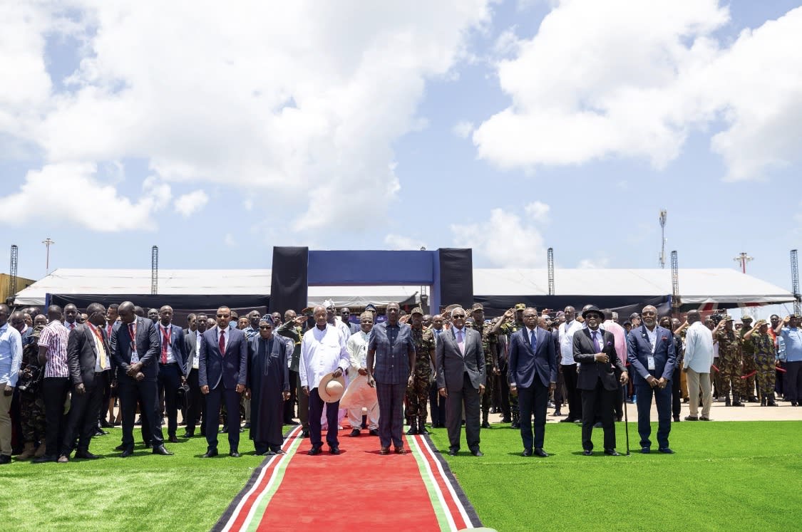 Museveni, Abiy n’abandi bayobozi bakomeye bateraniye i Lamu ku mushinga wa Dangote wa miliyari $16
