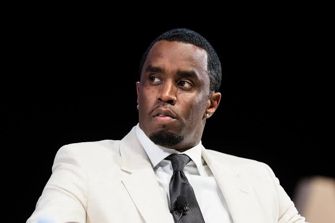P Diddy yagabanyirijwe igihano yari yarakatiwe cyanganaga n'amezi 50. photo 2