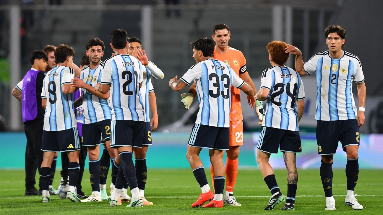 Argentina yatsinze Bolivia 4-0 mu mukino wa mbere idafite Messi photo 1