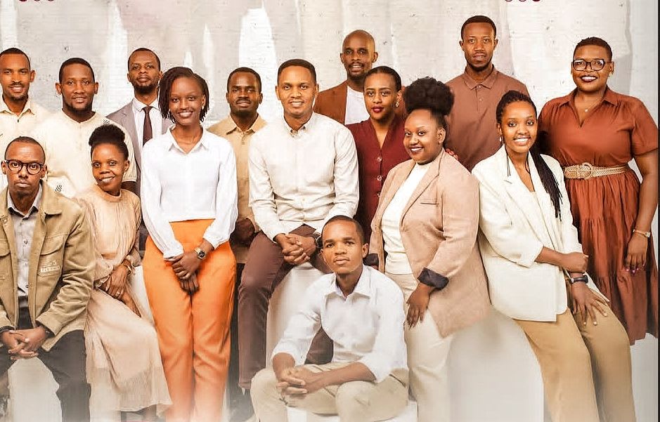 Elayone Music igiye kugaruka ku ndirimbo zakunzwe mu gitaramo “None Urabikoze” photo 1