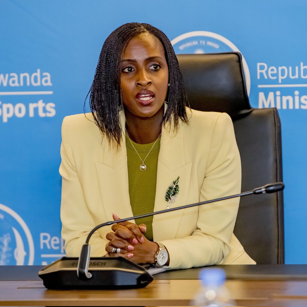 Minisitiri Mukazayire yagiriye inama urubyiruko agira ati "Twirinde kubera ko twikunze"