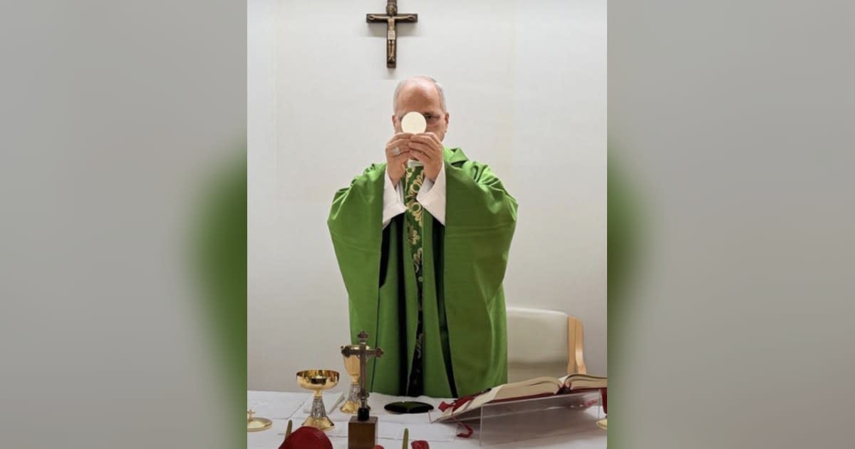 Papa Leo XIV yateraniye muri Misa n’abamwitaho mu bitaro, ashimira abaganga bamwitaho