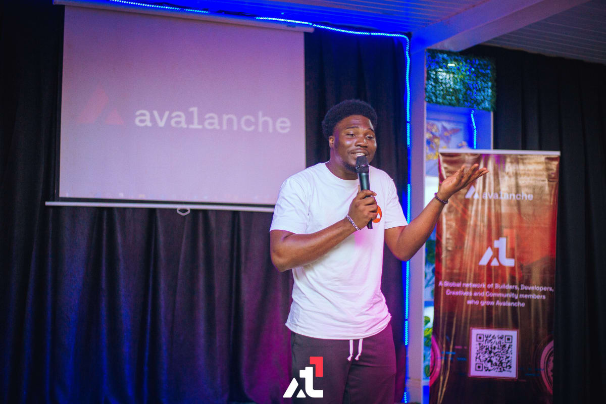 Avax October 2025 photo 6