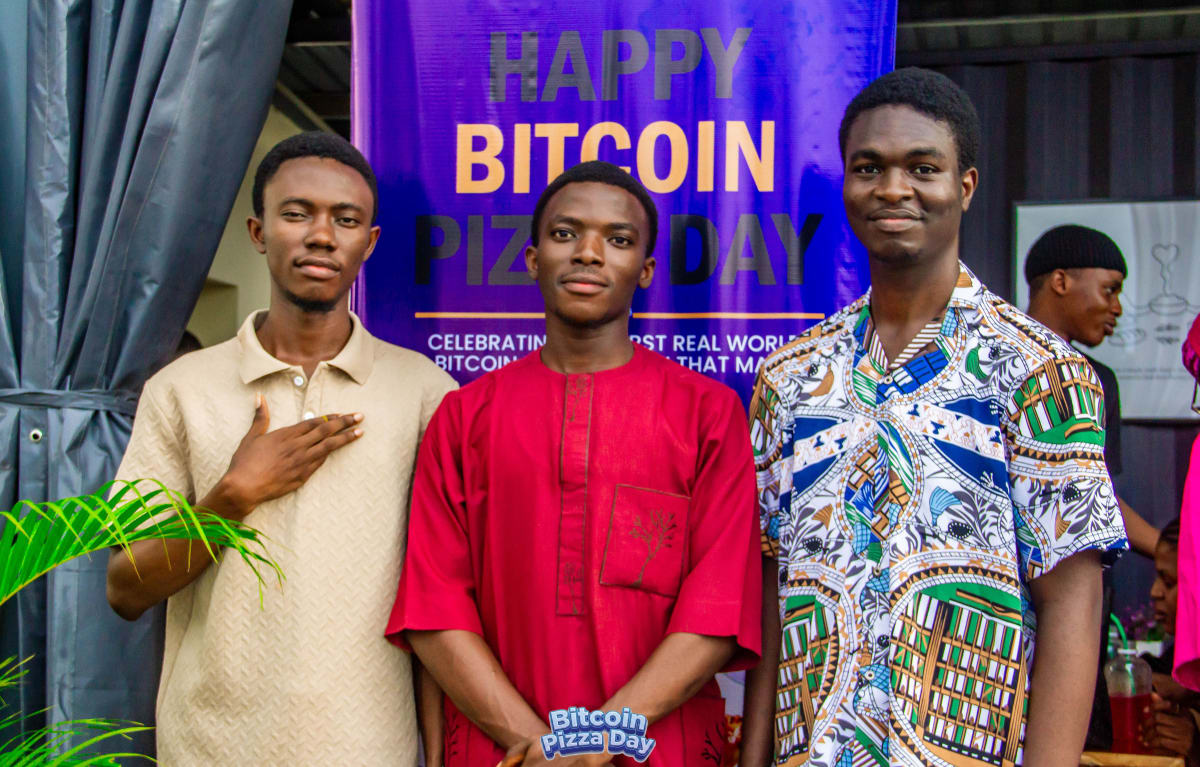 Bitcoin Pizza Day 2026 photo 83