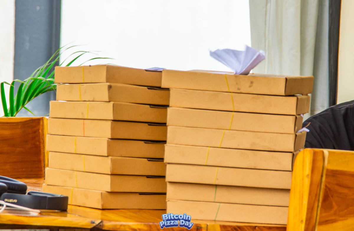 Bitcoin Pizza Day 2026 photo 121