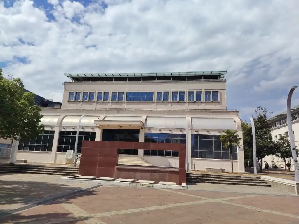 Glavni grad za osam i po mjeseci legalizovao 81 bespravni objekat