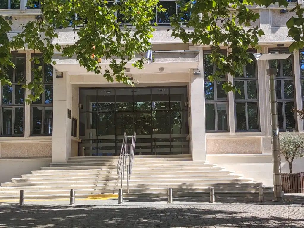 MJU: Konsultacije sa građanima dozvoljene, ali ne mogu zamijeniti javnu raspravu